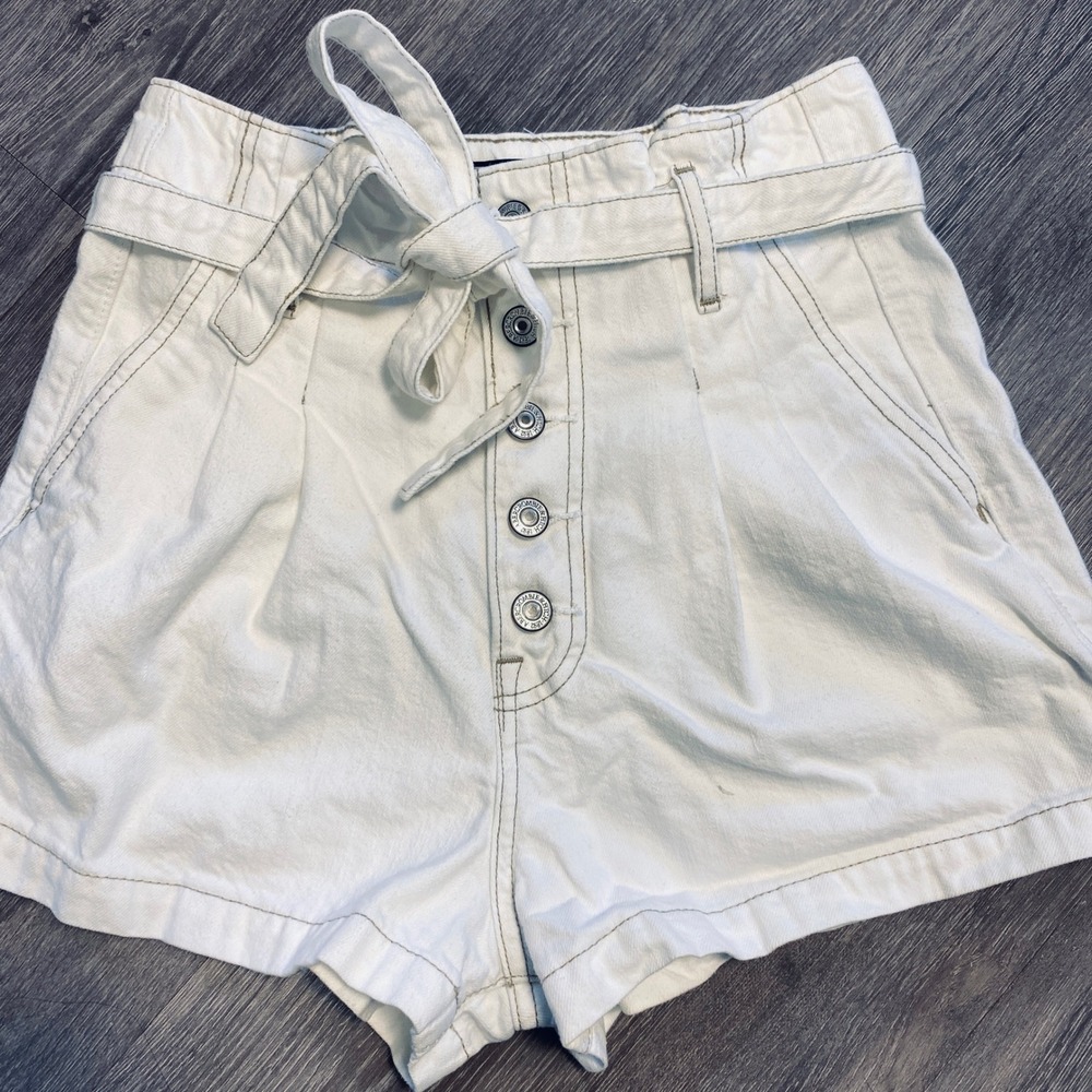 Abercrombie & Fitch White Denim Natural Rise Tie Belt Button Fly Shorts 26 2